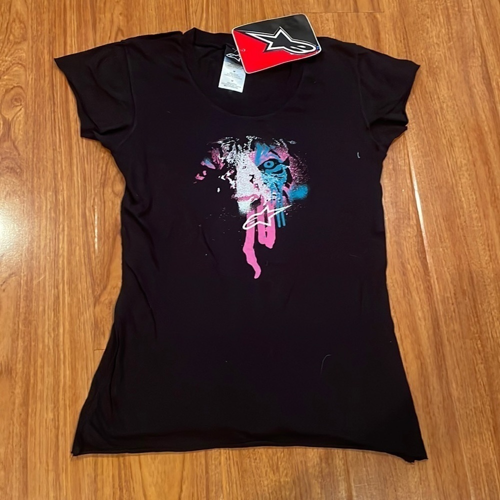 NWT Girls alpinestar graphic t-shirt size medium 1A​​​​​​​